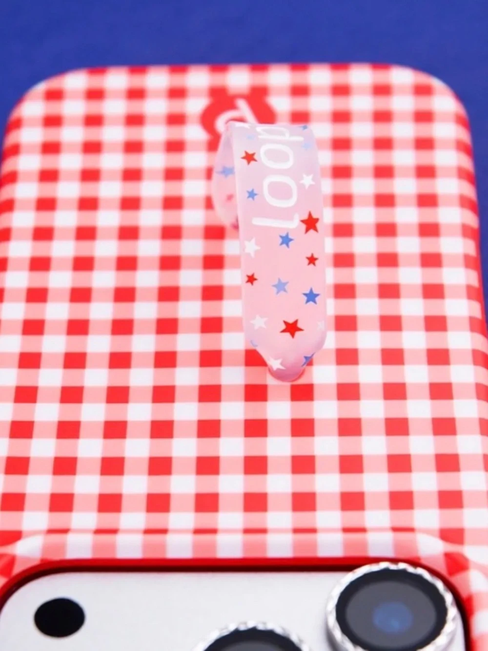 Loopy iPhone 16 Plus Red and White Checked + Holiday Bows Loop
